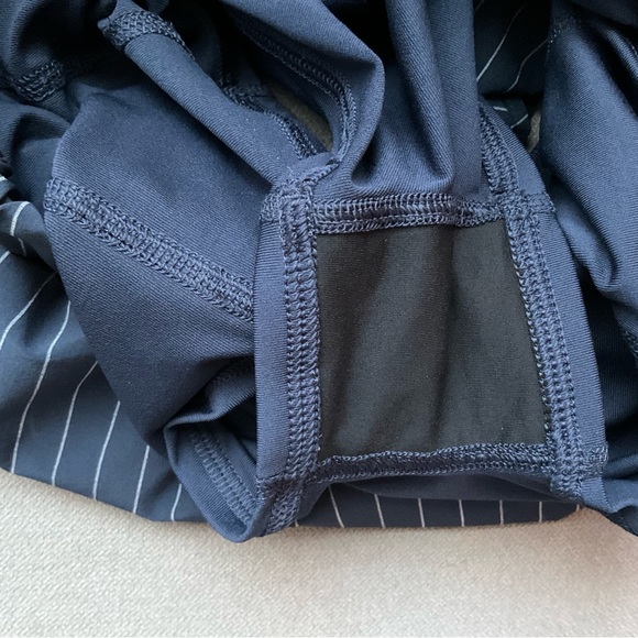 Alo Yoga Pinstripe Daylight Mini Skirt Navy/Ivory S - Picture 8 of 9